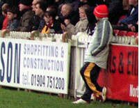 Popular stand, Nov 2002. Photo credit: Daley